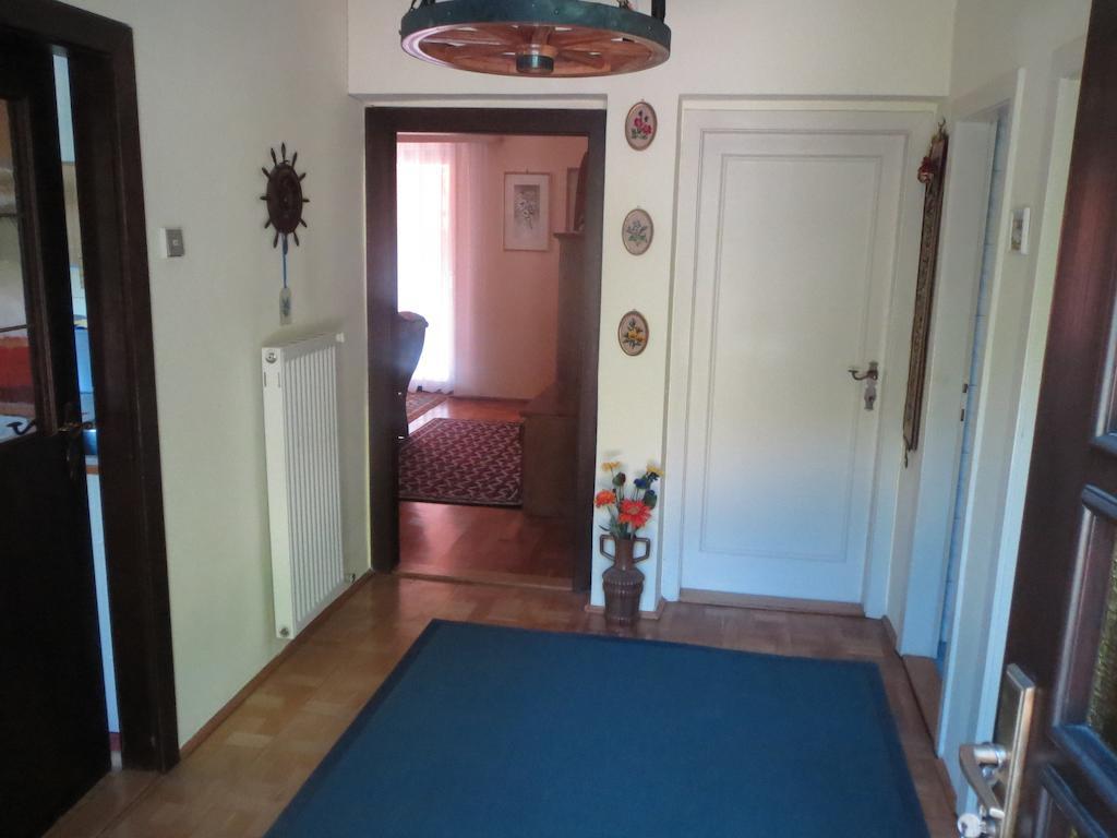 Bungalow Moewe Portschach am Woerthersee Room photo
